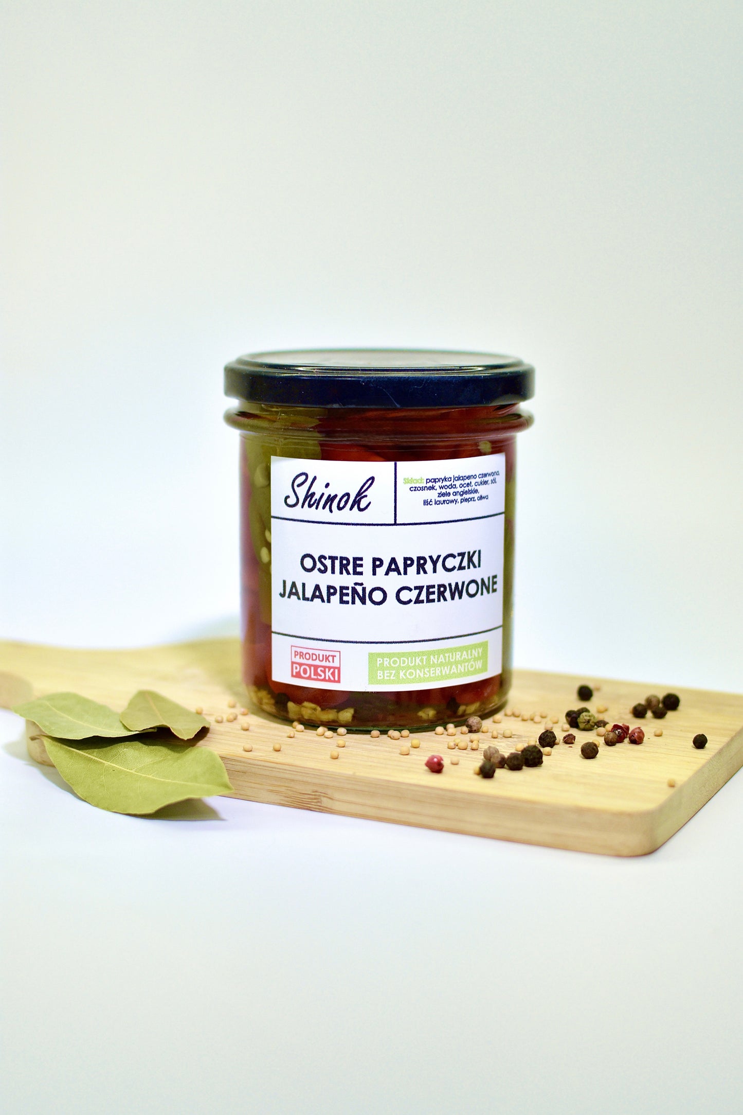 Ostre papryczki jalapeño czerwone