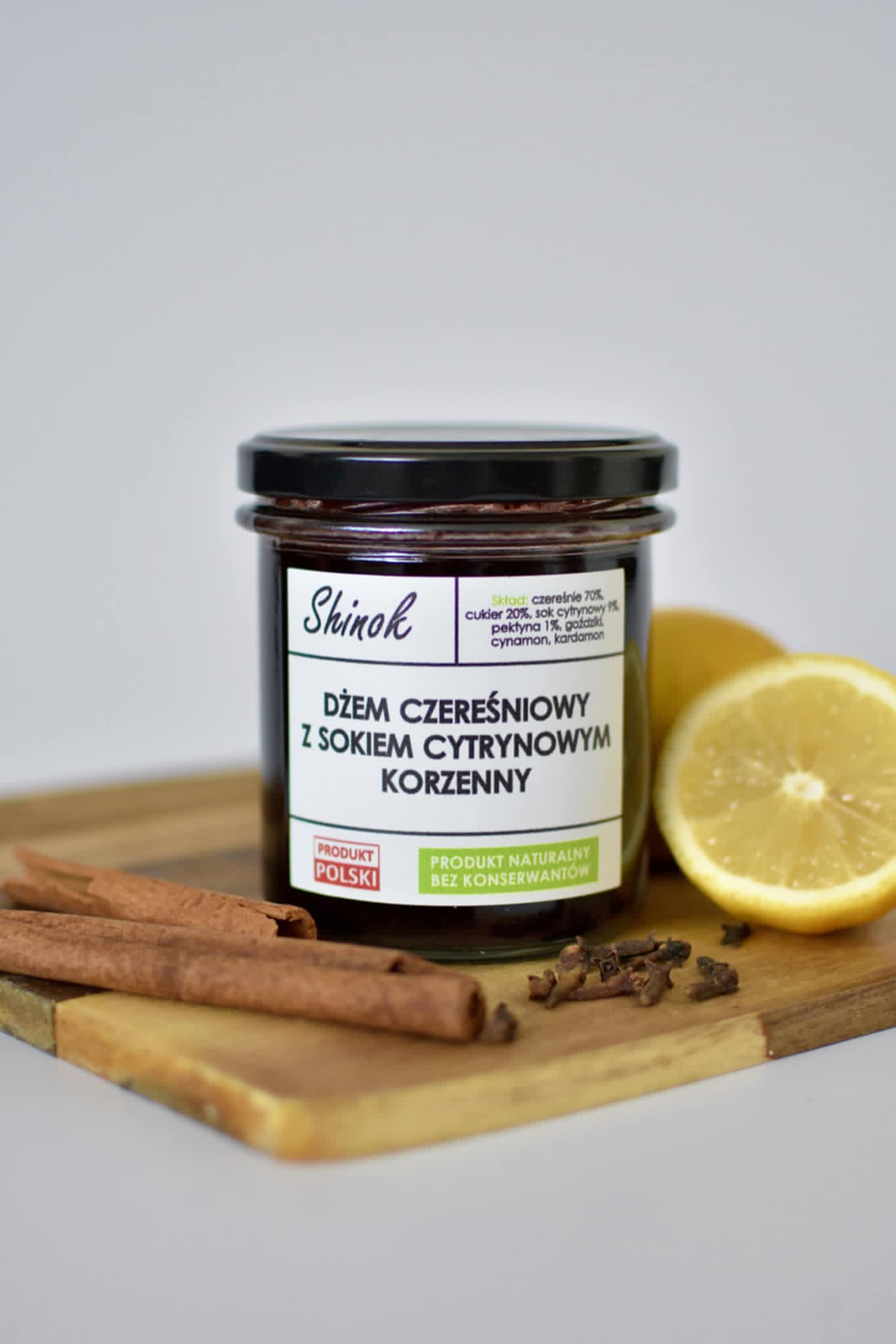 Dżem czereśniowy z sokiem cytrynowym korzenny